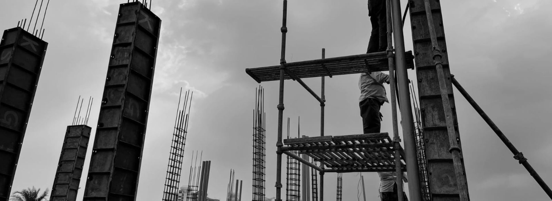 Swarox Steels Slider